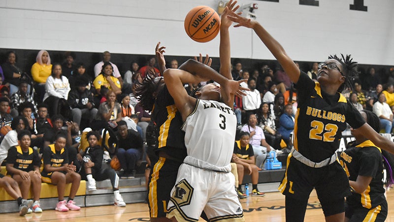 Lady Panthers dominate New Hampstead, but fall to Pace Academy to