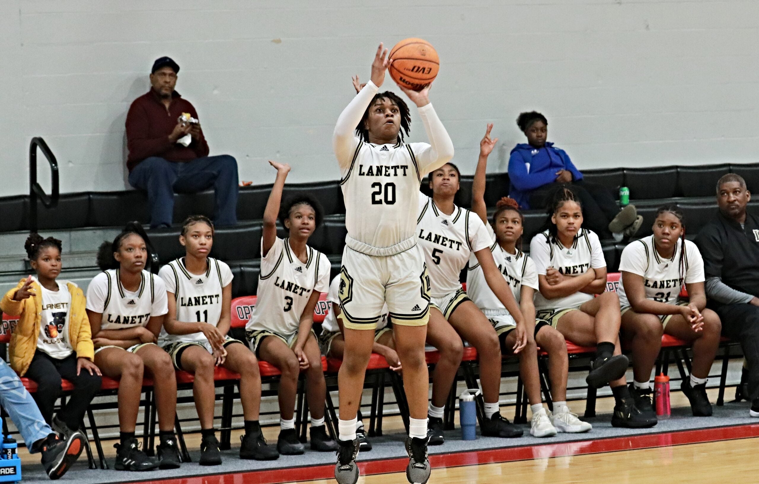 Lanett Loses Heartbreaker To Oxford – Valley Times-News