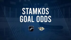 Will Steven Stamkos Score a Goal Against the Kings on November 4?